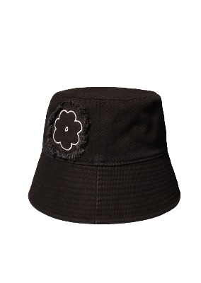 FLOWER PATCH COTTON BLACK BUCKET HAT